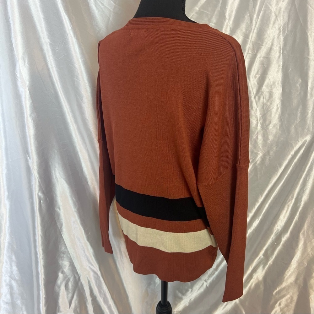 Loose Fit Orange Stripe Long Sleeve Knit Top – Cozy, Stylish & Effortless - Picture 2 of 8